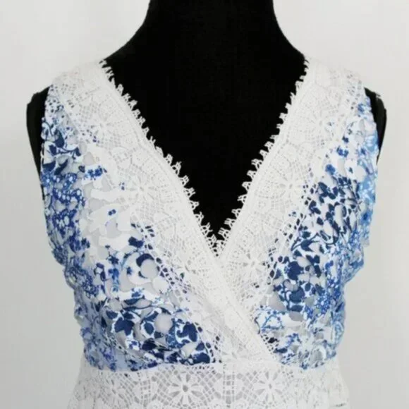 T Tahari Raya Indigo Stripe Crochet Lace Overlay Dress L Nautical Coastal Summer - Picture 3 of 7